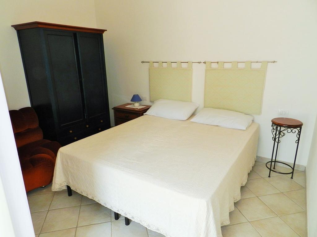 Chicchiritanos Bed & Breakfast Monti Ruang foto